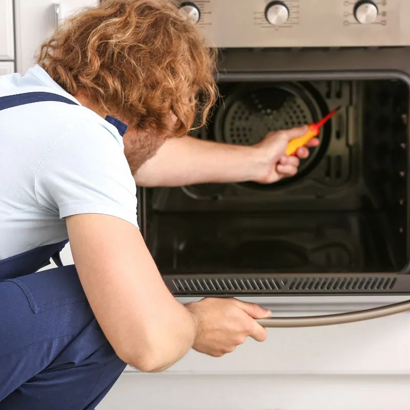 Oven won’t turn off